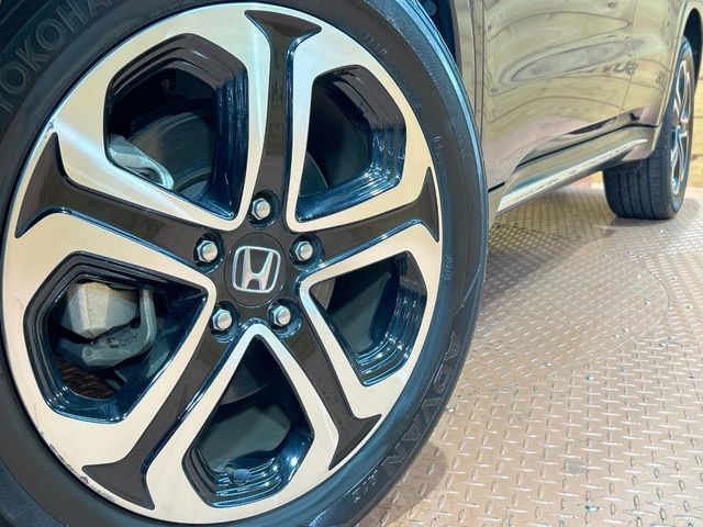 HONDA VEZEL HYBRID 2019