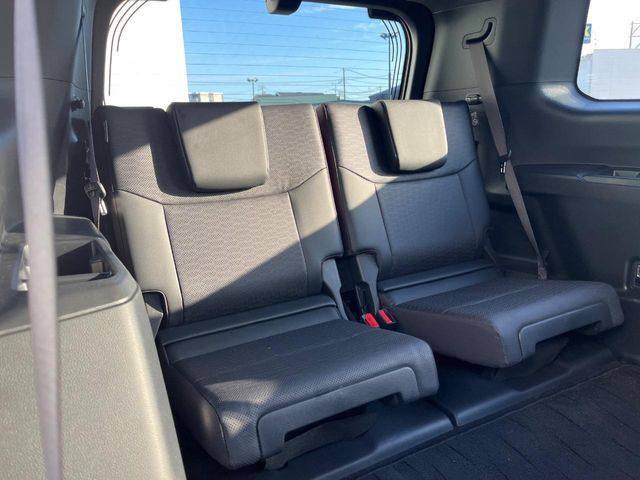 TOYOTA LANDCRUISER 250 2024