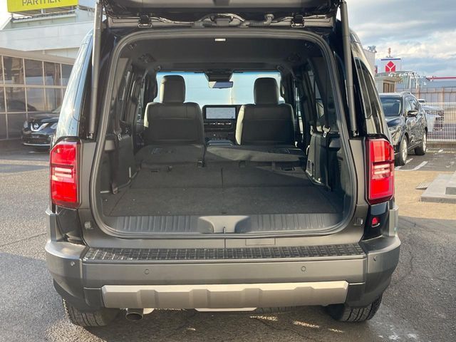 TOYOTA LANDCRUISER 250 2024