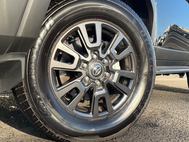 TOYOTA LANDCRUISER 250 2024