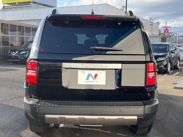 TOYOTA LANDCRUISER 250 2024