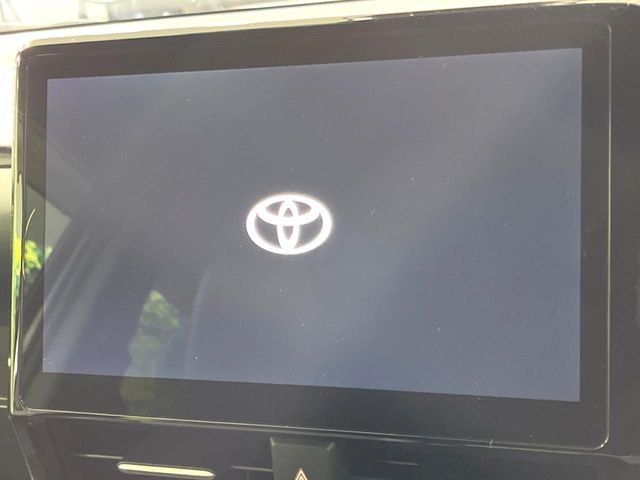 TOYOTA VOXY 4WD 2023