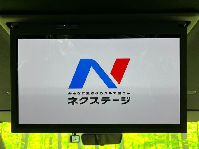 TOYOTA VOXY 4WD 2023