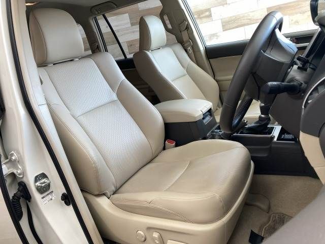 TOYOTA LANDCRUISER PRADO 2023