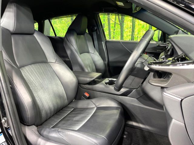 TOYOTA HARRIER 4WD 2020