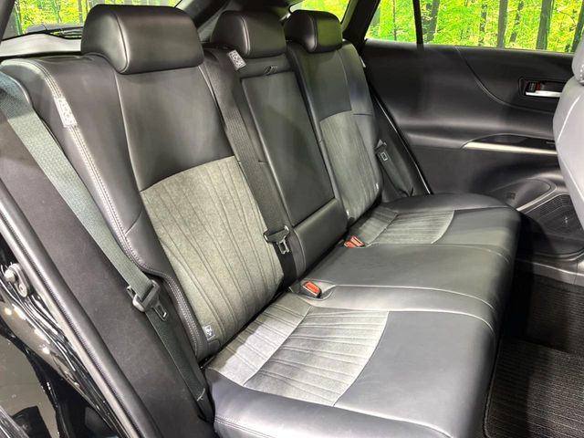 TOYOTA HARRIER 4WD 2020