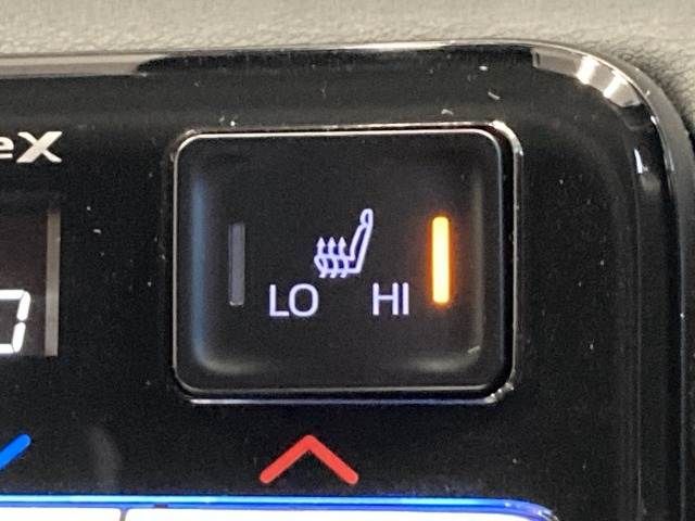 TOYOTA NOAH HYBRID 2023