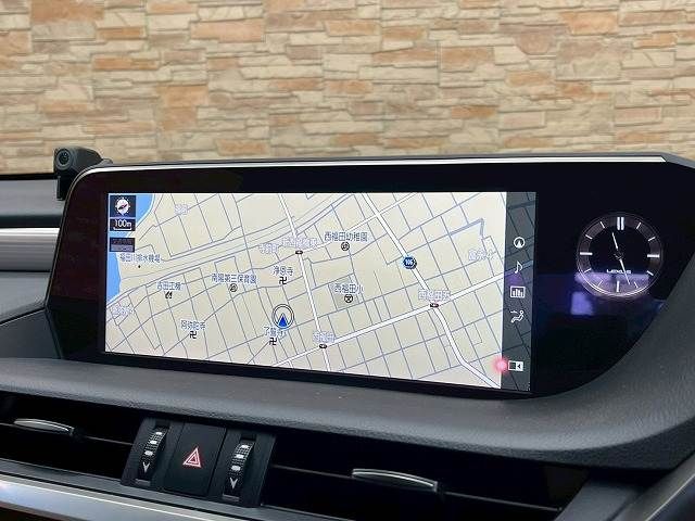 TOYOTA LEXUS ES300h 2019