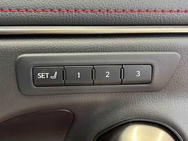 TOYOTA LEXUS ES300h 2019