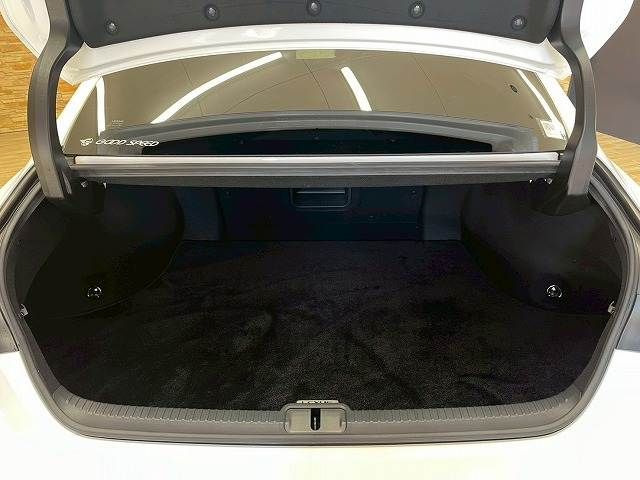 TOYOTA LEXUS ES300h 2019