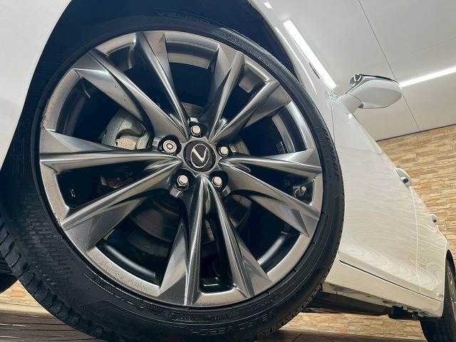 TOYOTA LEXUS ES300h 2019