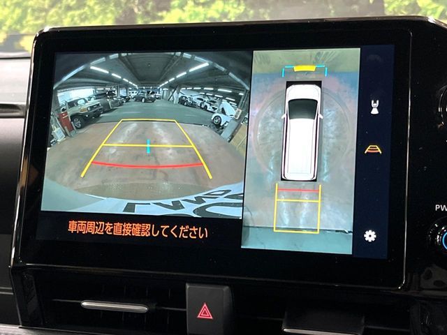 TOYOTA VOXY HYBRID 2025