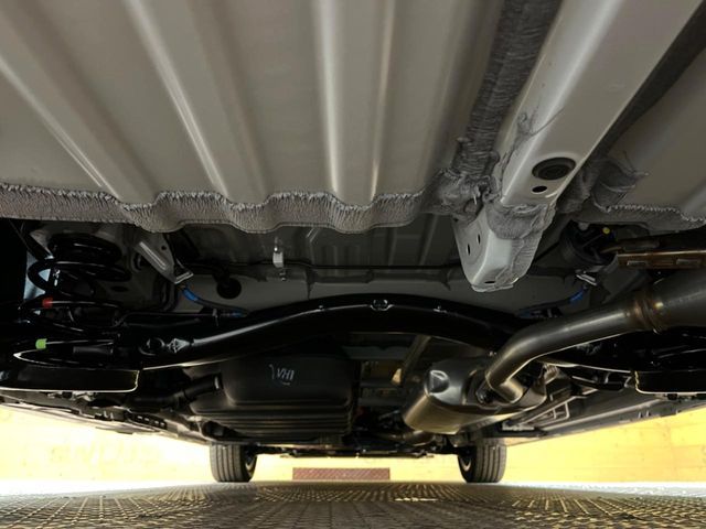 TOYOTA VOXY HYBRID 2025