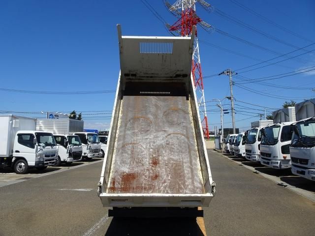 MITSUBISHI CANTER 2020