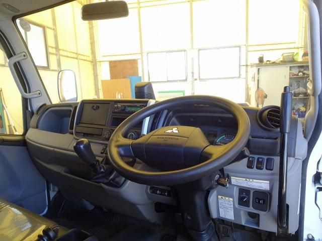 MITSUBISHI CANTER 2020