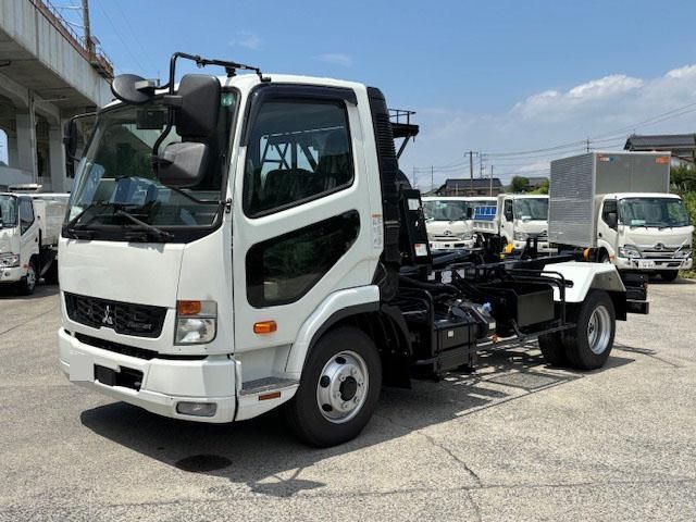 MITSUBISHI FUSOU FIGHTER 2025