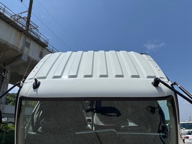 MITSUBISHI FUSOU FIGHTER 2025