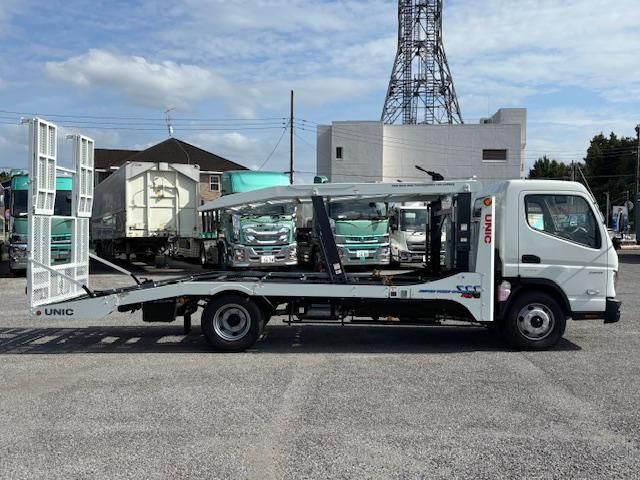 MITSUBISHI CANTER 2025