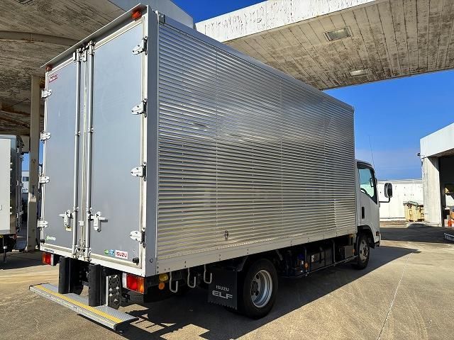 ISUZU ELF 2019