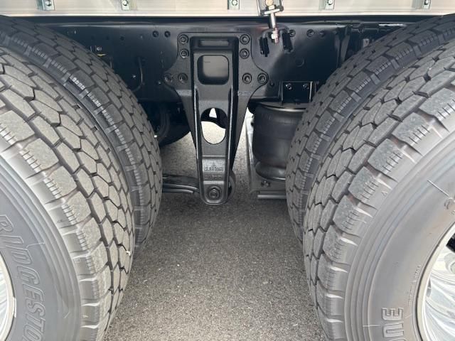 MITSUBISHI FUSOU SUPER GREAT 2025