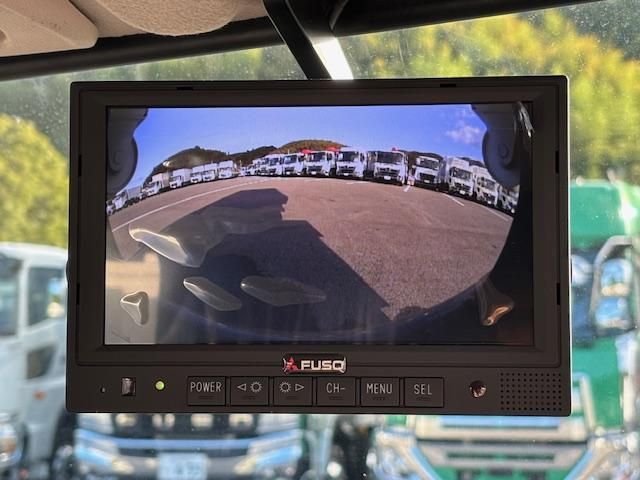 MITSUBISHI CANTER 2025