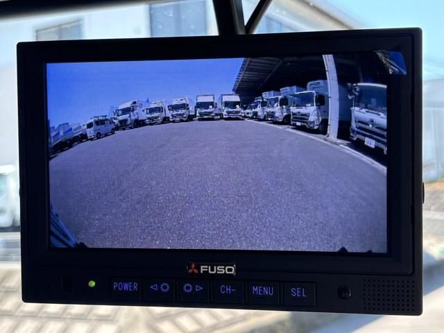 MITSUBISHI FUSOU SUPER GREAT 2025