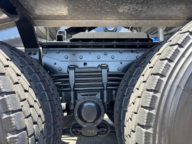 MITSUBISHI FUSOU SUPER GREAT 2025