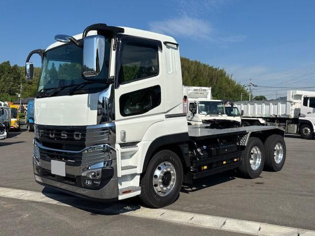 MITSUBISHI FUSOU SUPER GREAT 2025