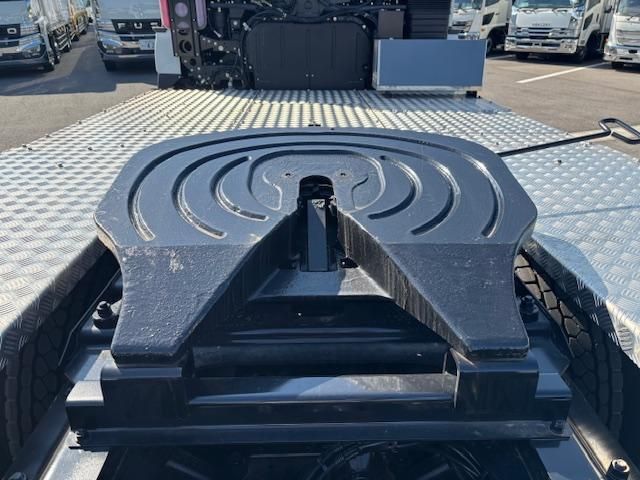 MITSUBISHI FUSOU SUPER GREAT 2025