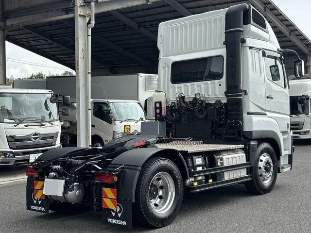 MITSUBISHI FUSOU SUPER GREAT 2025