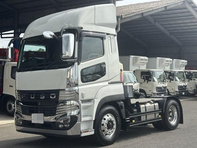 MITSUBISHI FUSOU SUPER GREAT 2025