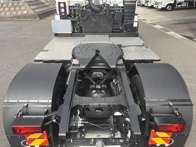 MITSUBISHI FUSOU SUPER GREAT 2025