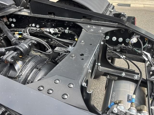 MITSUBISHI FUSOU SUPER GREAT 2025