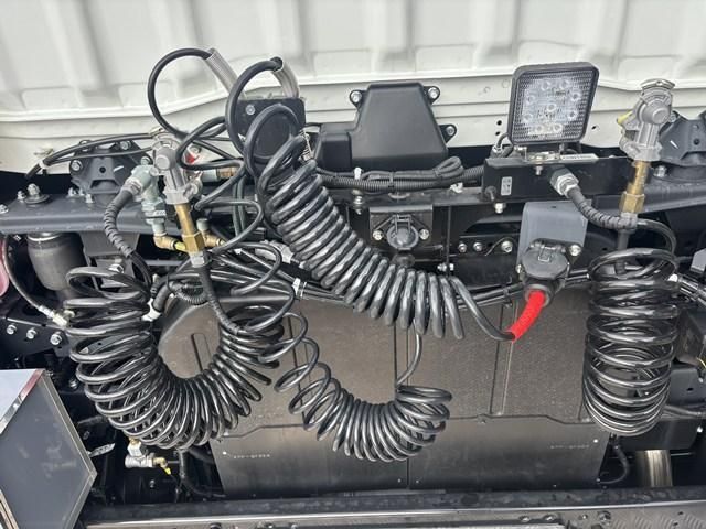 MITSUBISHI FUSOU SUPER GREAT 2025