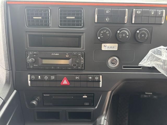 MITSUBISHI FUSOU SUPER GREAT 2025