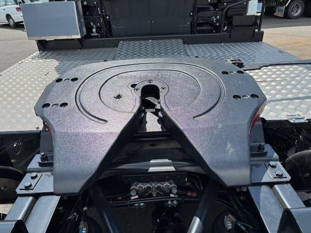 MITSUBISHI FUSOU SUPER GREAT 2025