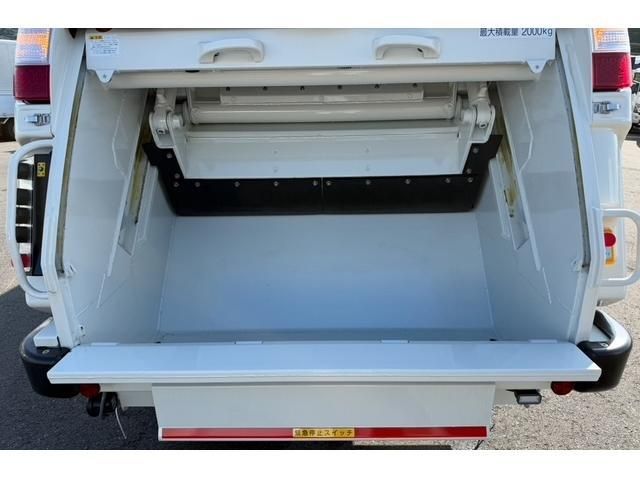 MITSUBISHI CANTER 2024