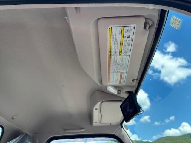 MITSUBISHI CANTER 2024