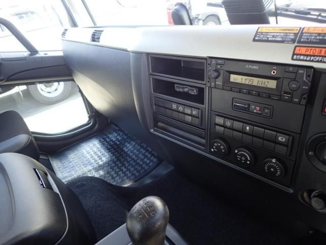 MITSUBISHI FUSOU FIGHTER 2024