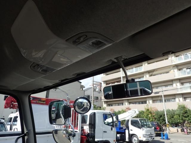 MITSUBISHI FUSOU FIGHTER 2024