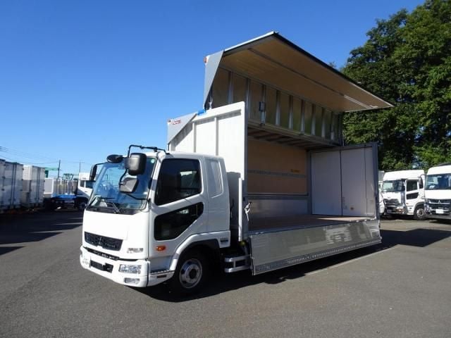 MITSUBISHI FUSOU FIGHTER 2024