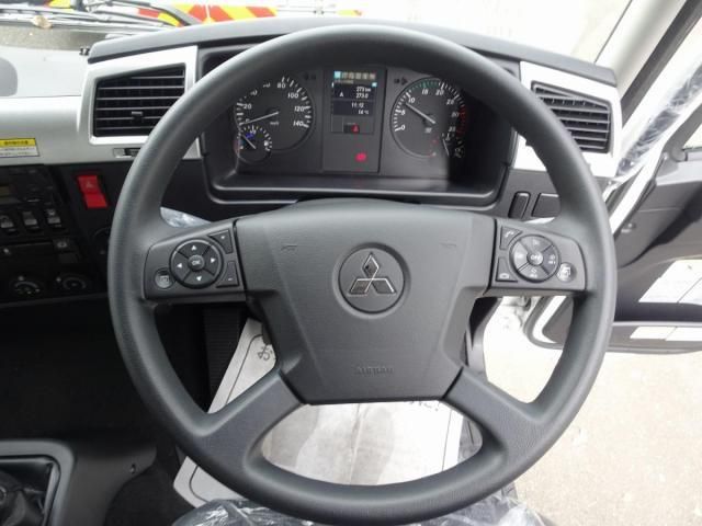 MITSUBISHI FUSOU FIGHTER 2024