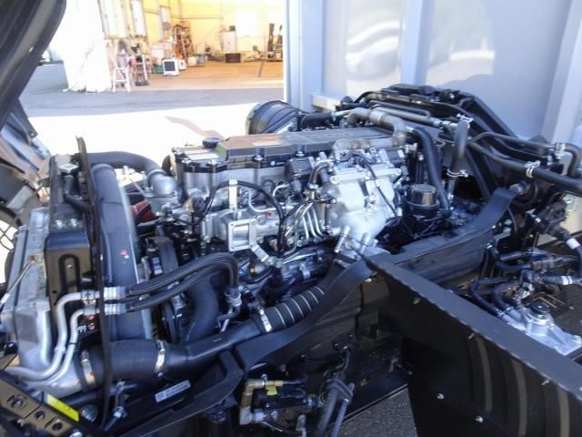 MITSUBISHI FUSOU FIGHTER 2024