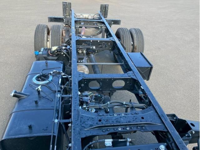 MITSUBISHI CANTER 2022