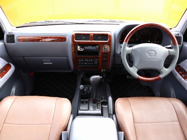 TOYOTA LANDCRUISER PRADO 2000