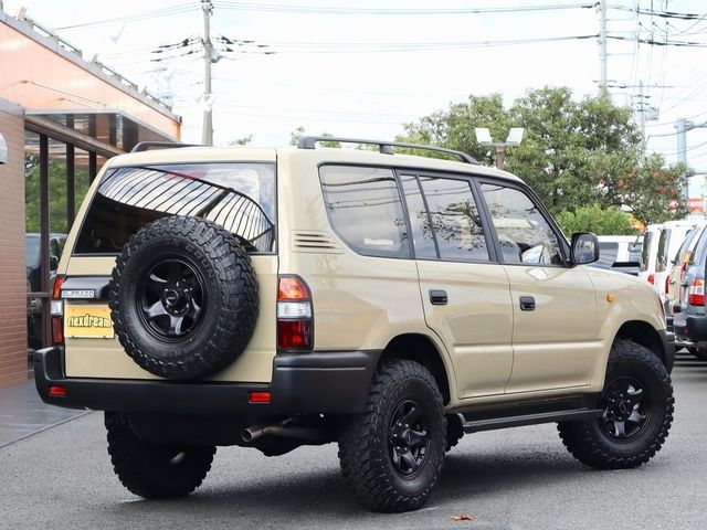 TOYOTA LANDCRUISER PRADO 2000