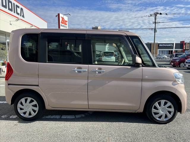 DAIHATSU TANTO 4WD 2017