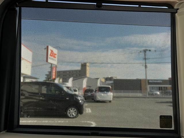 DAIHATSU TANTO 4WD 2017