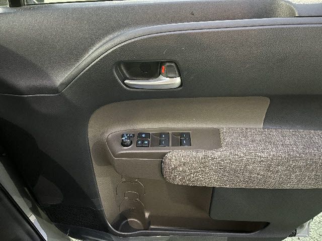 TOYOTA SIENTA HYBRID 2023