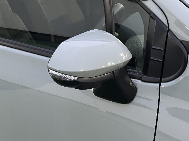 TOYOTA SIENTA HYBRID 2023